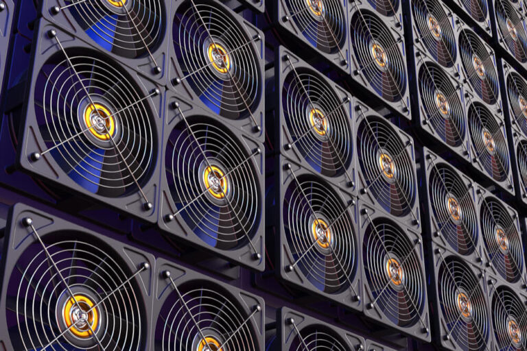 1680189126 shutterstock 774939058 asic bitcoin mining